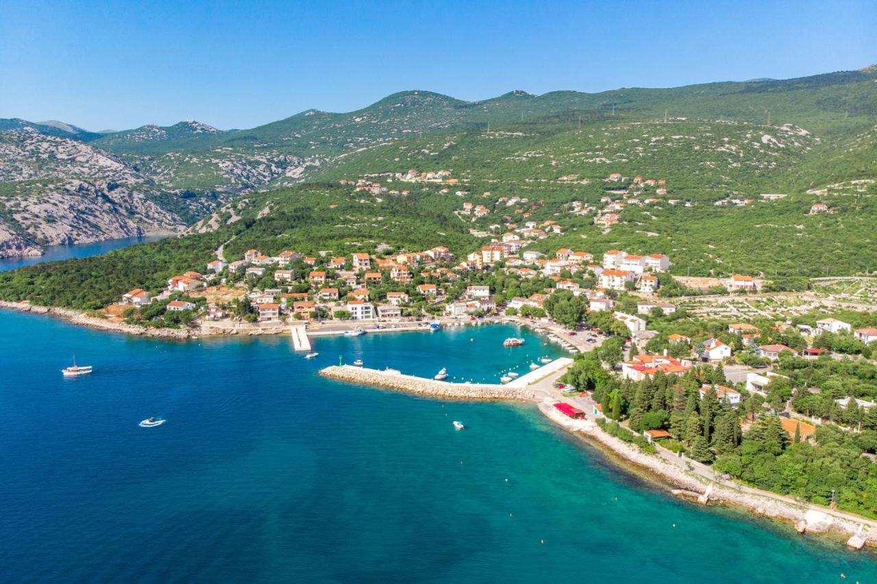 Apartments And Rooms With Parking Space Klenovica, Novi Vinodolski - 5590 Luaran gambar